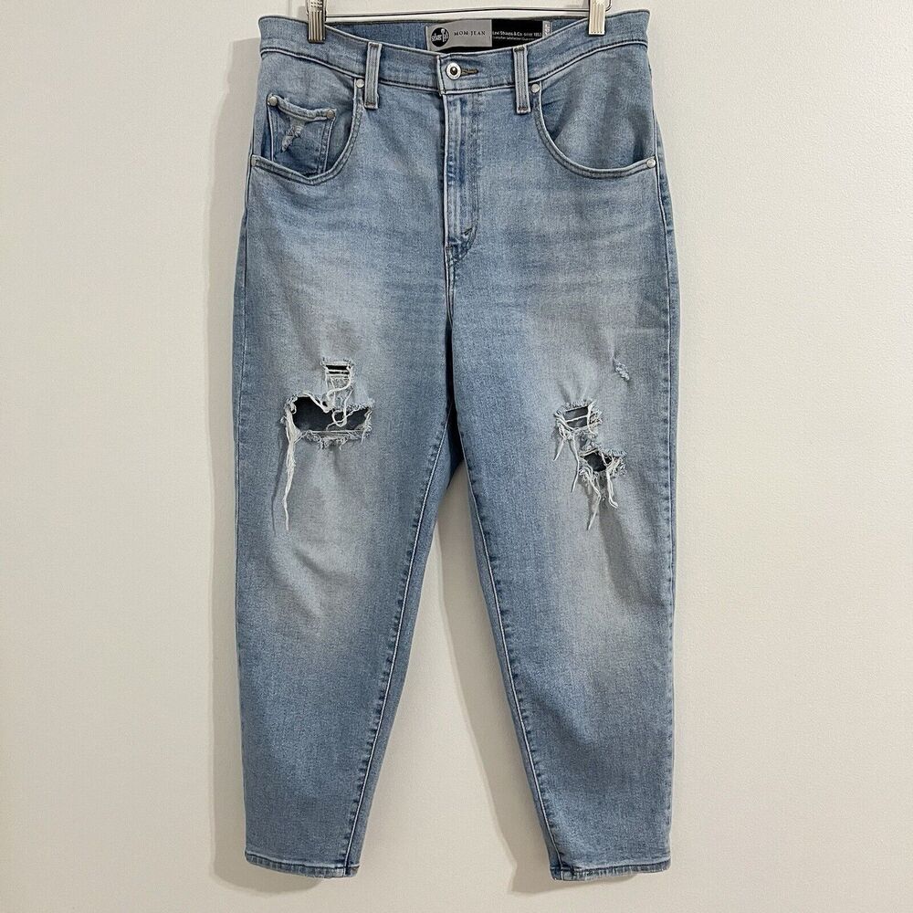 Levis Silvertab Mom Jeans Womens Size 31 Blue Denim Distressed High Rise Stretch